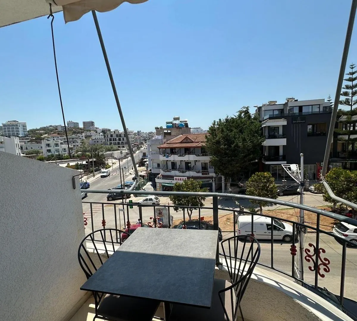 Aqua Hotel Ksamil