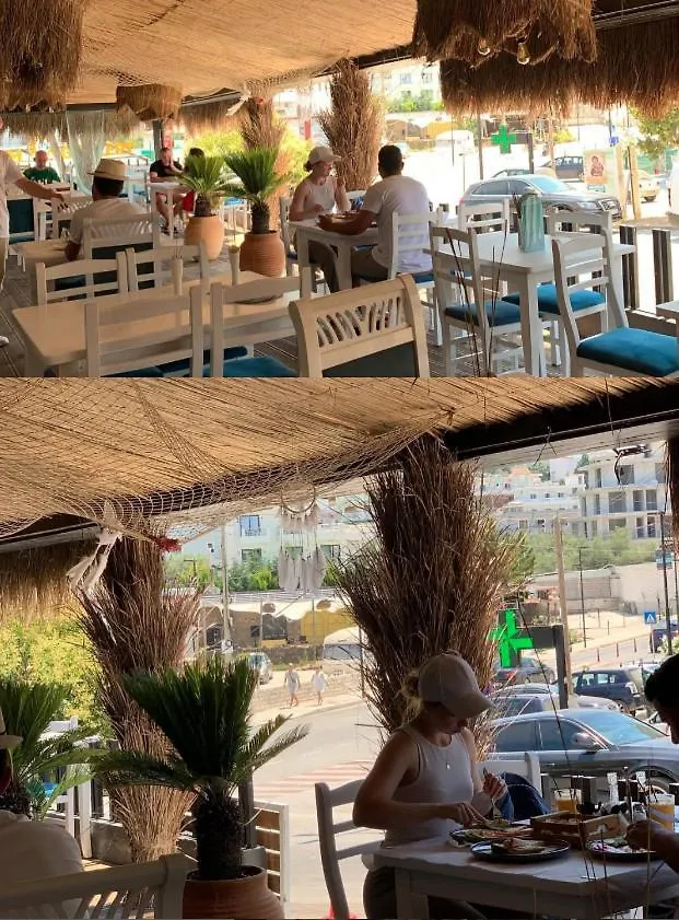 Aqua Hotel Ксамил